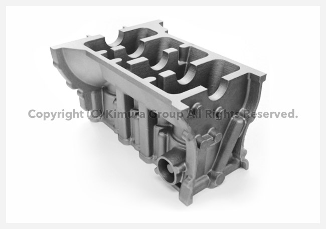 ディーゼルエンジンの試作用に、設計通りの形状の鋳物フレームを、短納期で提供する