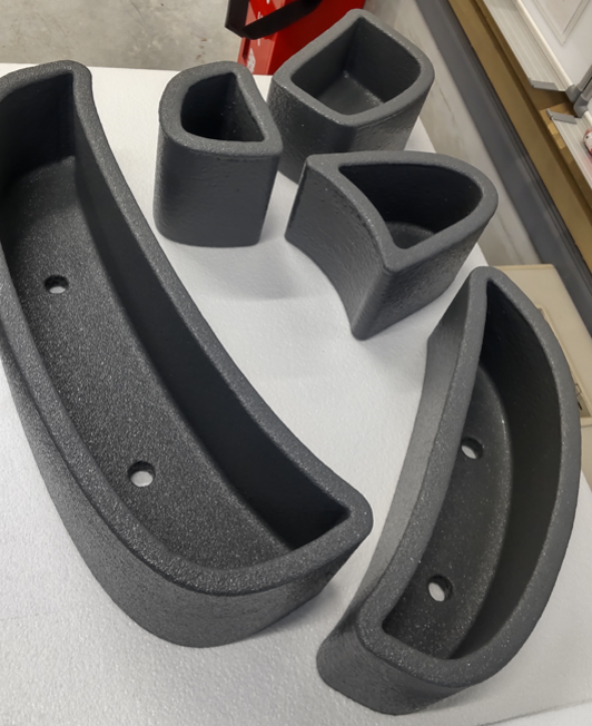 ウレタン塗装済み発泡スチロール製プランター