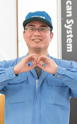 1名